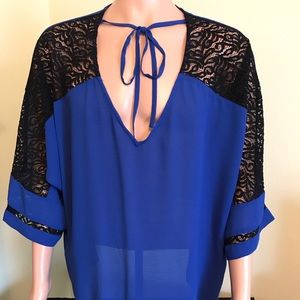 Catherine’s NWT Black Label Lace Trim Blouse